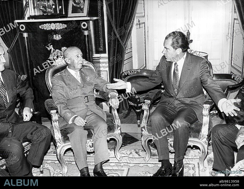 Madrid, 10/2/1970. Interview at the PArdo Palace of the President of the United States Richard Nixon, with the Head of State, Francisco Franco, during the former's visit to Spain.