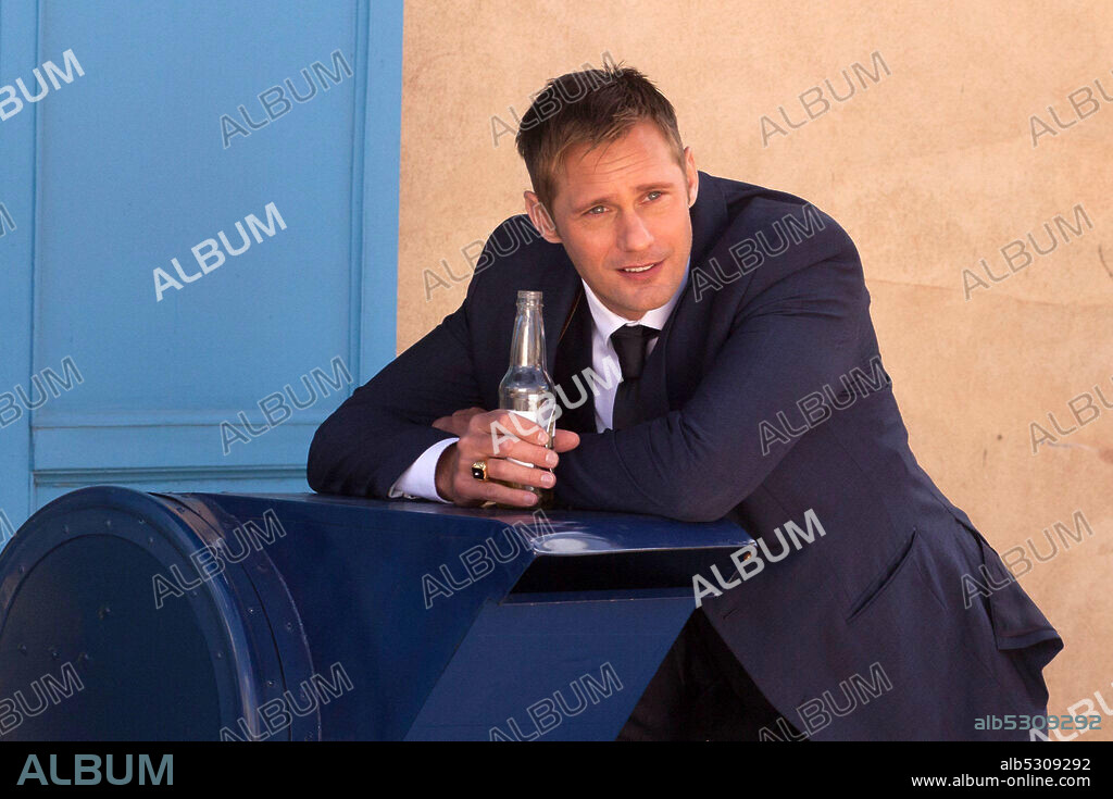 ALEXANDER SKARSGARD en CONTRA TODOS, 2016 (WAR ON EVERYONE), dirigida por JOHN MICHAEL MCDONAGH. Copyright Bankside Films / BFI.