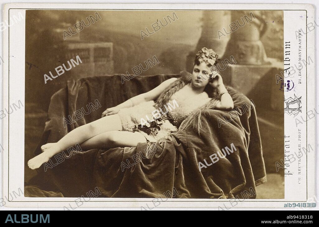 Portrait of Amélie Latour, actress, Reutlinger, Charles, Photographer, Graphic Arts, Photography, Albumen print, Height: 13.7 cm, Width: 10 cm, Dimensions - Old mount:, Height: 16.5 cm, Width: 10.8 cm.
