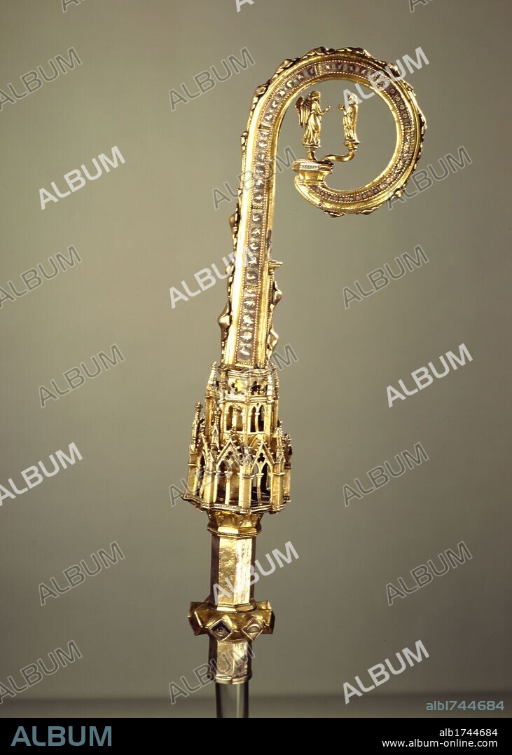 Báculo del Papa Luna. Remate superior del báculo papal, obra de un platero de Aviñón al servicio de Clemento VI. Plata y esmalte, S. XIV.