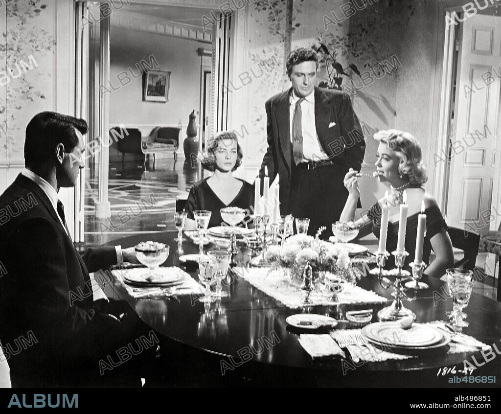 DOROTHY MALONE, LAUREN BACALL, ROBERT STACK and ROCK HUDSON in WRITTEN ON THE WIND, 1956, directed by DOUGLAS SIRK. Copyright UNIVERSAL PICTURES.