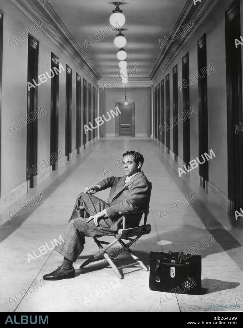 FRANK CAPRA en CABALLERO SIN ESPADA, 1939 (MR. SMITH GOES TO WASHINGTON), dirigida por FRANK CAPRA. Copyright COLUMBIA PICTURES.