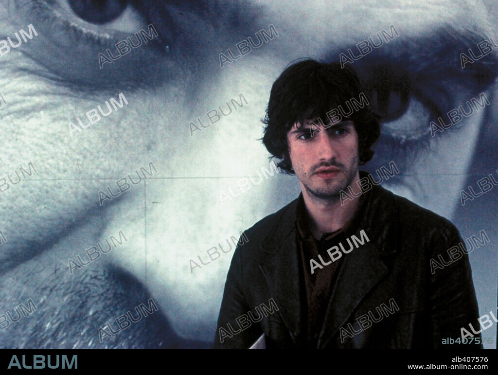 JUAN DIEGO BOTTO en TRECE CAMPANADAS, 2002, dirigida por XAVIER VILLAVERDE. Copyright CONTINENTAL PICTURE CORP.