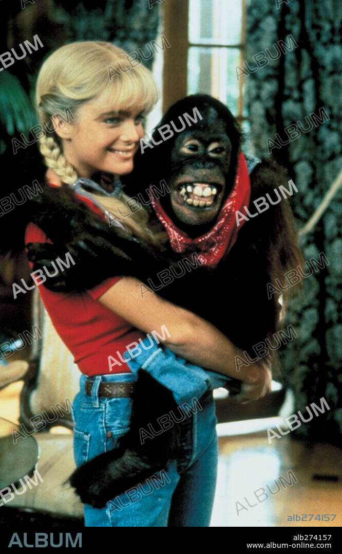 ERIKA ELENIAK in THE BEVERLY HILLBILLIES, 1993. Copyright 20TH CENTURY FOX.