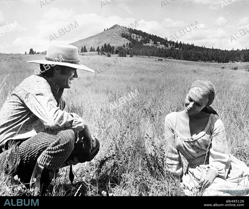 CLINT EASTWOOD and JEAN SEBERG in PAINT YOUR WAGON, 1969, directed by JOSHUA LOGAN. Copyright PARAMOUNT PICTURES.