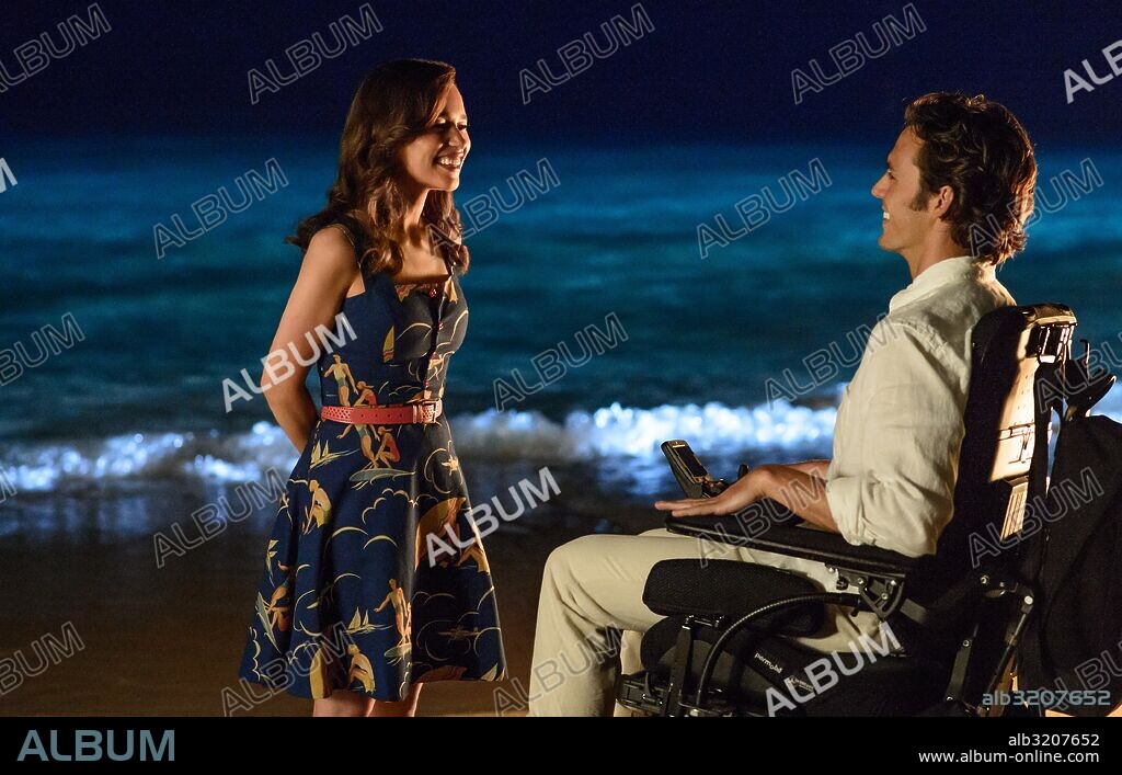 EMILIA CLARKE und SAM CLAFLIN in EIN GANZES HALBES JAHR, 2016 (ME BEFORE YOU), unter der Regie von THEA SHARROCK. Copyright MGM/NEW LINE CINEMA.