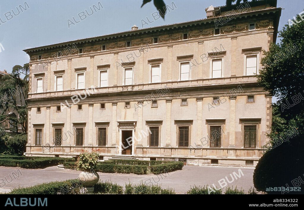 BALDASSARRE PERUZZI (1481-1536). FACHADA DE LA VILLA FARNESINA - SIGLO XVI - RENACIMIENTO ITALIANO.