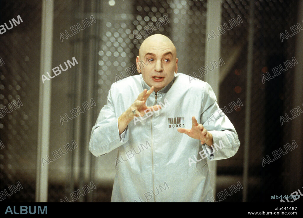 MIKE MYERS en AUSTIN POWERS EN MIEMBRO DE ORO, 2002 (AUSTIN POWERS IN GOLDMEMBER), dirigida por JAY ROACH. Copyright NEW LINE CINEMA / GORDON, MELINDA SUE.