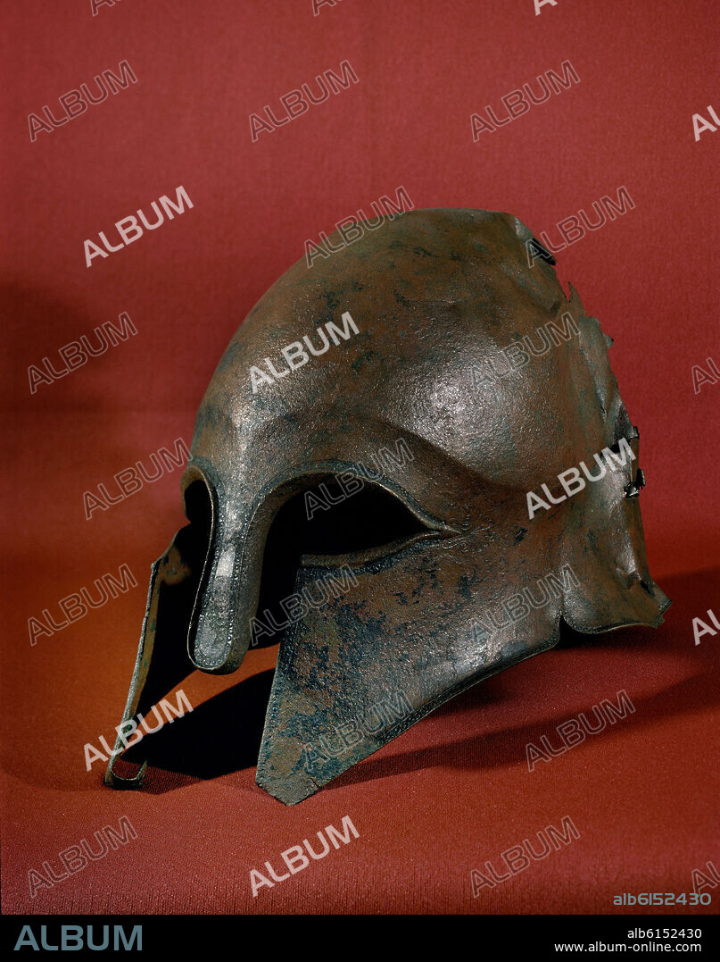 CASCO CORINTIO HALLADO EN HUELVA EN 1930 - S VI AC ARTE GRIEGO-FENICIO.