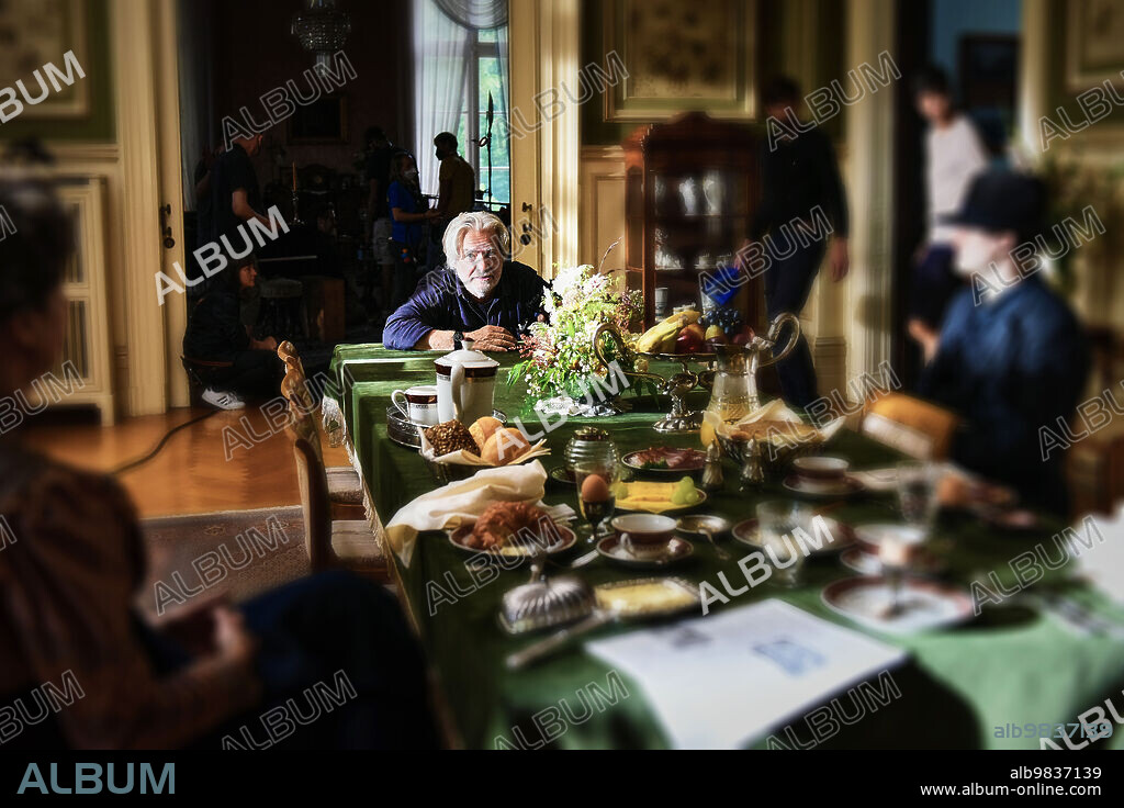 DIETER BERNER in ALMA & OSKAR, 2022, directed by DIETER BERNER. Copyright Film AG Produktions.