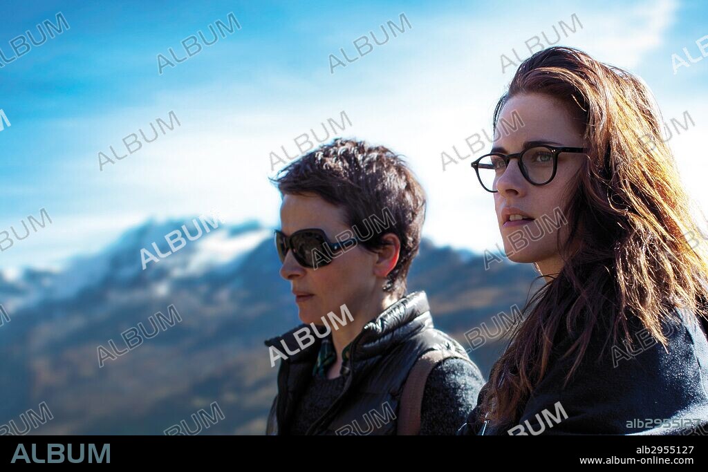 JULIETTE BINOCHE y KRISTEN STEWART en VIAJE A SILS MARIA, 2014 (CLOUDS OF SILS MARIA), dirigida por OLIVIER ASSAYAS. Copyright CG CINEMA/CAB PRODUCTIONS/EZEKIEL FILM PRODUCTION/PALLAS FIL / BETHUEL, CAROL.