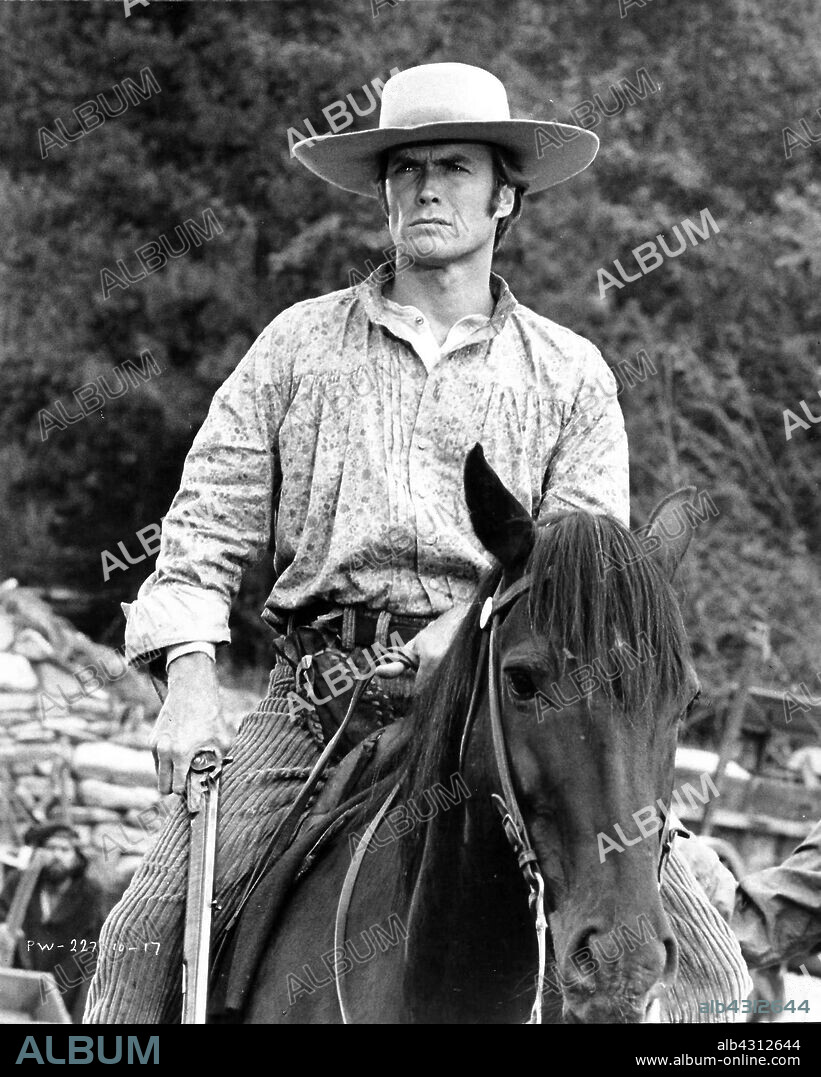 CLINT EASTWOOD en LA LEYENDA DE LA CIUDAD SIN NOMBRE, 1969 (PAINT YOUR WAGON), dirigida por JOSHUA LOGAN. Copyright PARAMOUNT PICTURES.