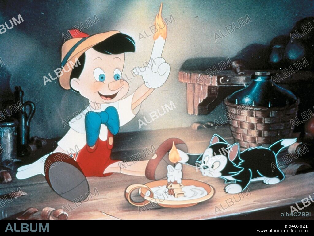 PINOCCHIO, 1940, directed by BEN SHARPSTEEN and HAMILTON LUSKE. Copyright WALT DISNEY PRODUCTIONS.