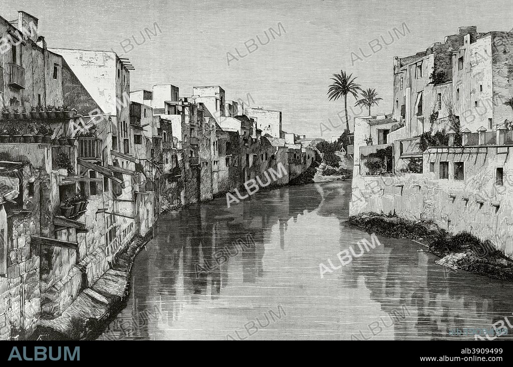España. Orihuela (Oriola), provincia de Alicante. Vista tomada desde el río Segura. Grabado. La Ilustración Española y Americana, 15 de agosto de 1876. Biblioteca Histórico Militar de Barcelona. Cataluña. España.