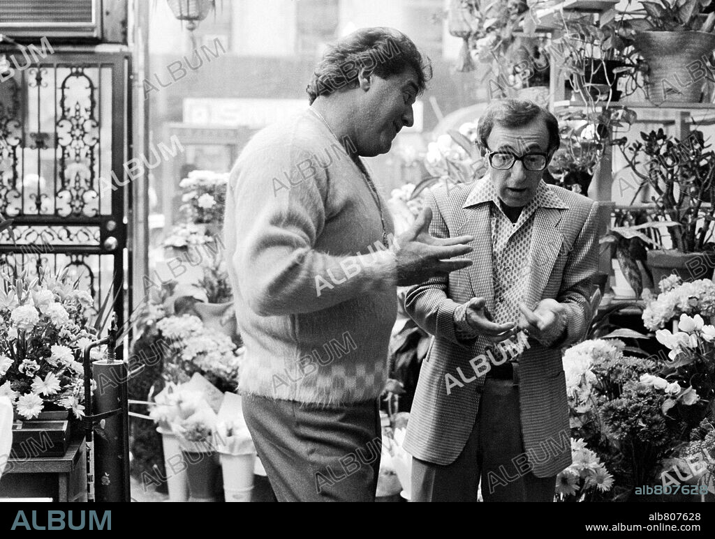 NICK APOLLO FORTE et WOODY ALLEN dans BROADWAY DANNY ROSE, 1984, réalisé par WOODY ALLEN. Copyright ORION PICTURES.
