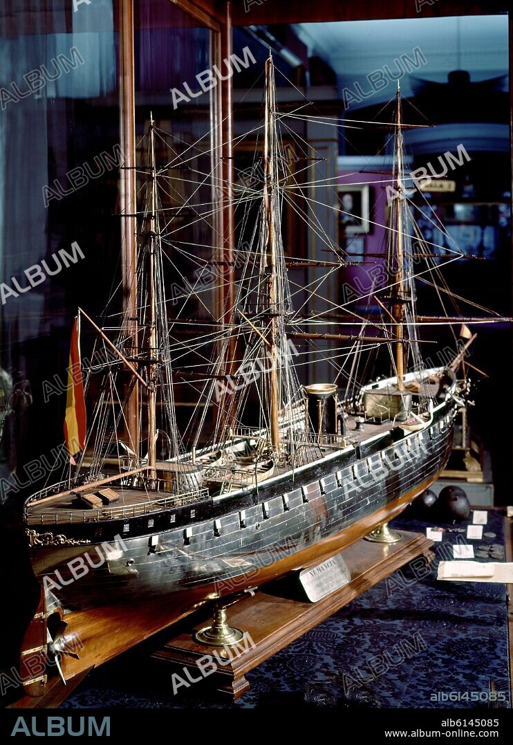 MODELO A ESCALA DE LA FRAGATA NUMANCIA, EL PRIMER BARCO BLINDADO QUE DIO LA VUELTA AL MUNDO AL MANDO DE MENDEZ NUÑEZ.