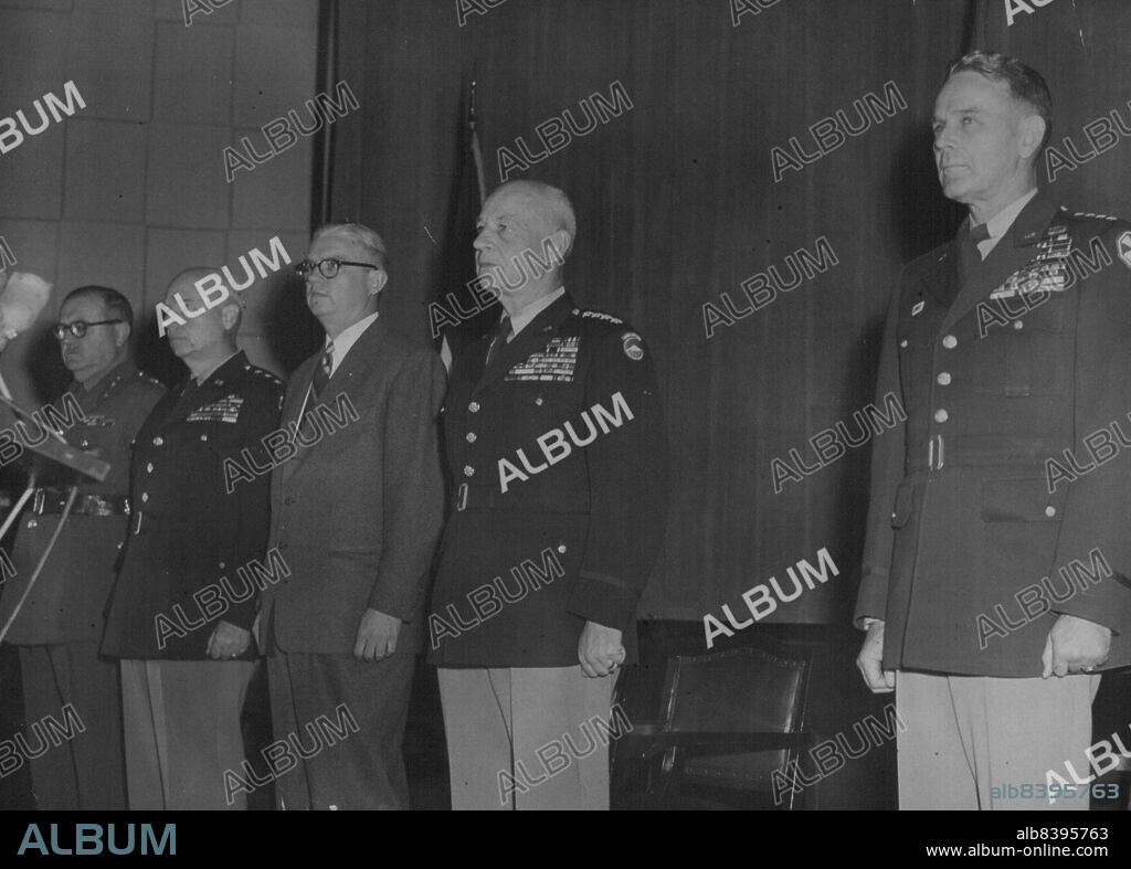 Former UN Supreme Commander Gen. John E. Hull (2nd from right) left Japan on March 31st giving up his command to Gen. Maxwell D. Taylor (right).On left is Commonwealth Commander Lt. Gen Rudolph Bierwirth and in centre US Secretary of the Army Robert Stevens. April 26, 1955.