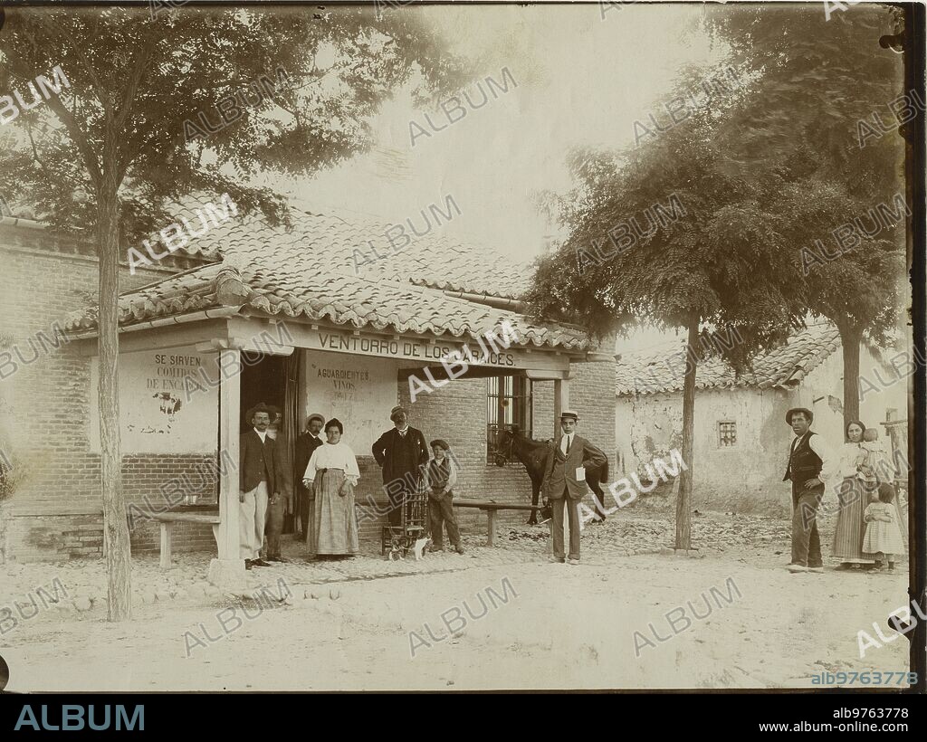 Torrejón de Ardoz, 2/6/1906.-  Ventorro de los Jaraices donde fue reconocido el anarquista Mateo Morral por los venteros. El terrorista, autor del atentado contra la comitiva de Alfonso XIII y la Reina Victoria el día de su boda, mató a un guardia y posteriormente se suicidó, según la versión oficial, cuestionada recientemente por alguans investigaciones.