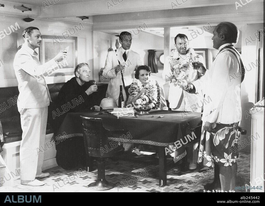 C. AUBREY SMITH, JEROME COWAN, MARY ASTOR, RAYMOND MASSEY y THOMAS MITCHELL en HURACÁN SOBRE LA ISLA, 1937 (THE HURRICANE), dirigida por JOHN FORD. Copyright UNITED ARTISTS.