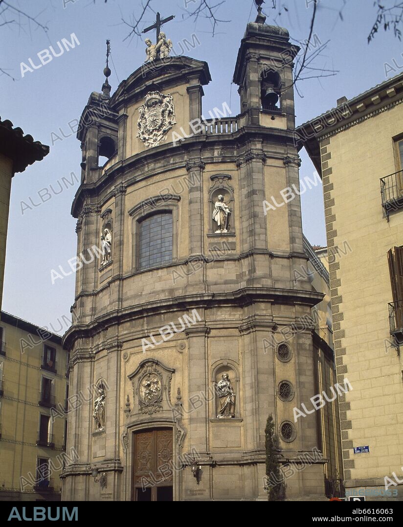 SANTIAGO BONAVIA. FACHADA DE LA BASILICA PONTIFICIA DE SAN MIGUEL - 1739 - ANTIGUA IGLESIA DE SAN JUSTO Y SAN PASTOR.