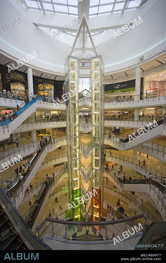 CENTRO COMERCIAL. Vista del interior. Plaza Siam. BANGKOK. Tailandia.