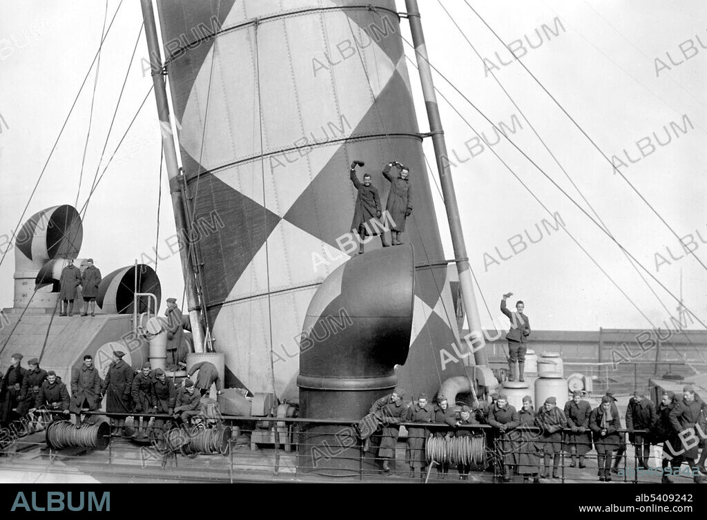 WWI, RMS Mauretania, Dazzle Camouflage, 1918