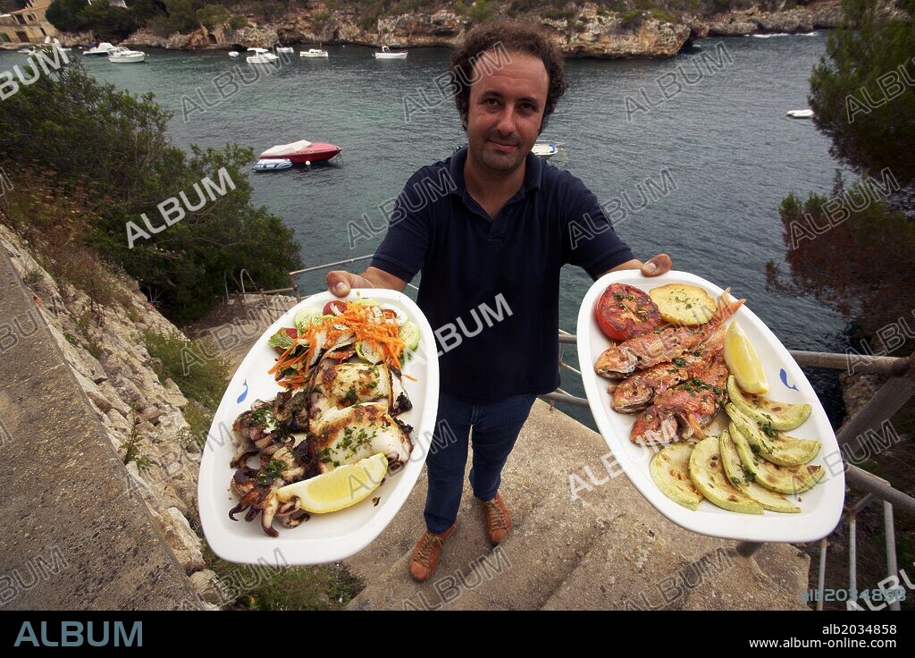 Restaurante Sa Cala, "molls" y "sipia".Cala Figuera. Santanyi.Mallorca.Islas Baleares. España.