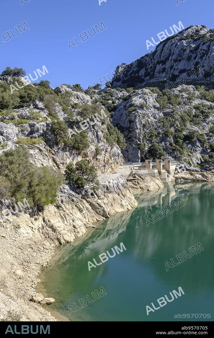 presa del embalse de Gorg Blau, Mallorca, balearic islands, Spain.