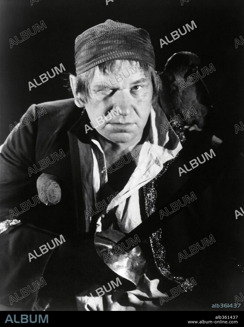 WALLACE BEERY en LA ISLA DEL TESORO, 1934 (TREASURE ISLAND), dirigida por VICTOR FLEMING. Copyright M.G.M.