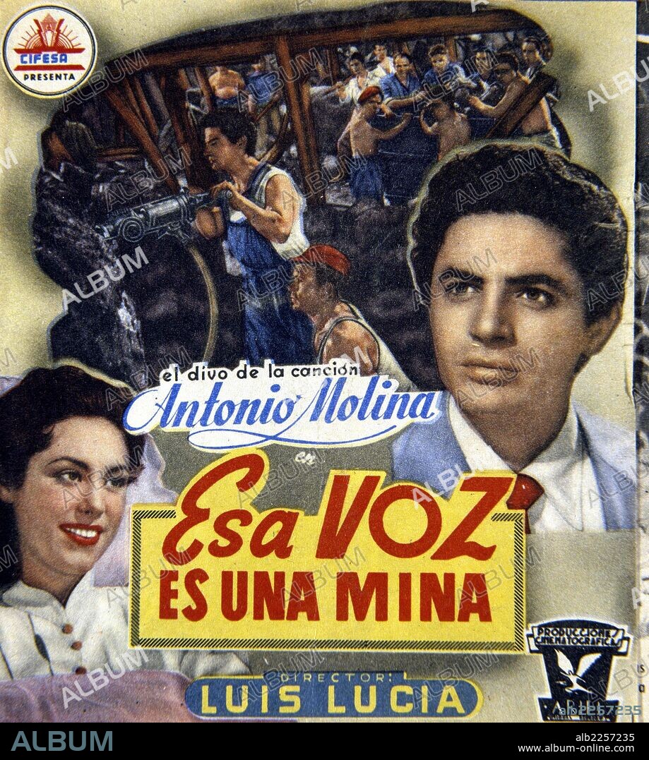 PELICULA : ESA VOZ ES UNA MINA , 1956. DIRECTOR , LUIS LUCIA. ACTORES , LANTONIO MOLINA. MOLINA , ANTONIO. ACTOR Y CANTANTE ESPAÑOL. MALAGA 1930 - 1992.