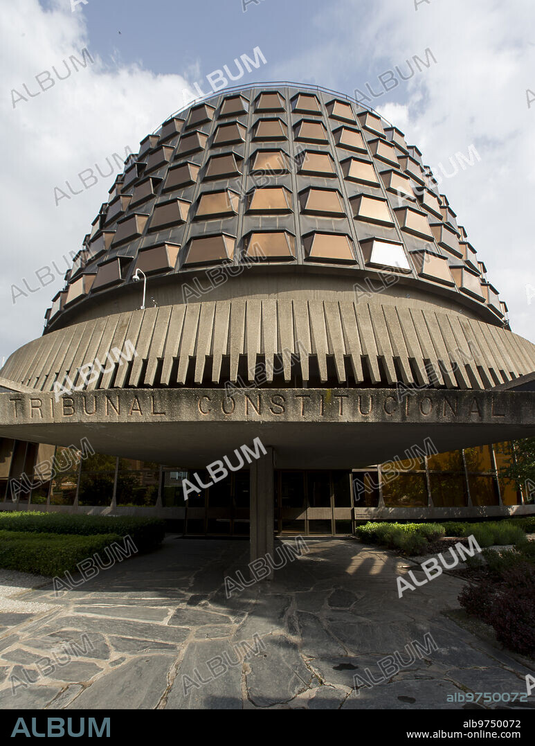 Madrid, 25/04/2017. Fachada del edificio del Tribunal Constitucional. Foto: Ignacio Gil ARCHDC.