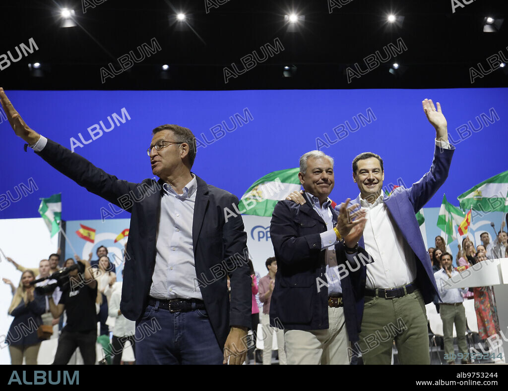 Sevilla, 20/05/2023. El candidato del PP a la Alcaldia de Sevilla, Jose Luis Sanz, participa en un acto de campaña junto al presidente del Partido Popular, Alberto Nuñez Feijoo, y el presidente del PP-A y de la Junta de Andalucia, Juanma Moreno en el Auditorio Cartuja Center. Foto: Raúl Doblado ARCHSEV.