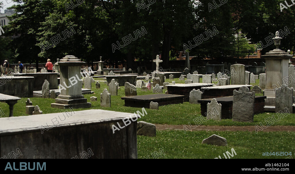 Cementerio "Christ Church Burial Ground", situado en la zona antigua de la ciudad. Tumbas. Filadelfia (Philadelphia). Estado de Pensilvania. Estados Unidos.