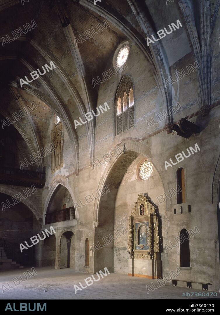 INTERIOR DE LA IGLESIA DE LA VIRGEN DE TOBED - SIGLO XIV - GOTICO MUDEJAR.