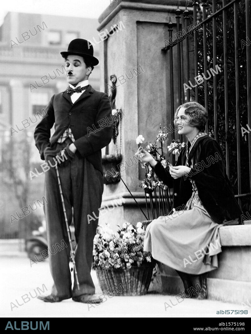 CHARLIE CHAPLIN y VIRGINIA CHERRILL en LUCES DE LA CIUDAD, 1931 (CITY LIGHTS), dirigida por CHARLES CHAPLIN. Copyright UNITED ARTISTS.