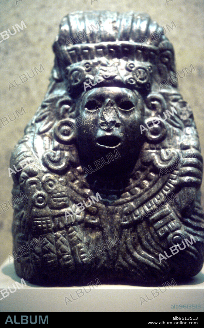 Jade statue of Quetzalcoatl, Aztec 1350-1521. The Feathered Snake, Aztec god of fertility and creator of mankind.