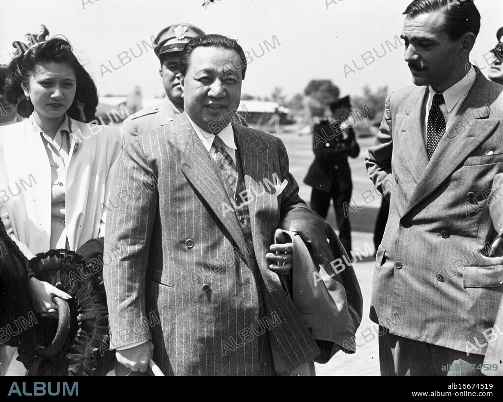 Dr Elpidio Quirino, vice president and Foreign Minister of the Republic of the Philippines, Russia London airport today. He is here as a guest of the British government, and prospects of the trade between British territories and the Philippines will possibly be discussed during his visit. The Philippines, with a population of 70 million became formally independent less than a year ago, and the new Republic remains in close treaty Association with the United States, particularly with regard to the use by the US military of bases in the islands.Dr Elpidio Quirino wife and 3 of his 5 children were massacred by the Japanese in Manila as the US forces were approaching the city. His 2 surviving children have come to London with him. 2 June 1947.