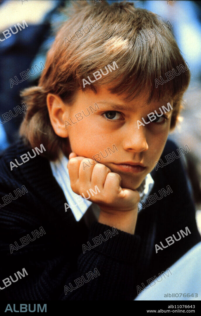 FLORIAN STUBENVOLL at the age of 11 as Max in the ZDF TV series: Two Munich residents in Hamburg, 1989.