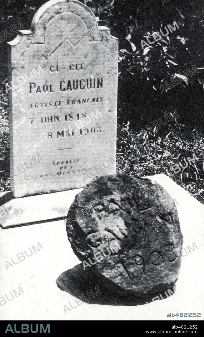 Iles Marquises. Tombe de Paul GAUGUIN (1848-1903). Stele de 1929 avec la pierre gravee de 1921. Photographie anonyme vers 1930. Credit : IM/KHARBINE-TAPABOR.