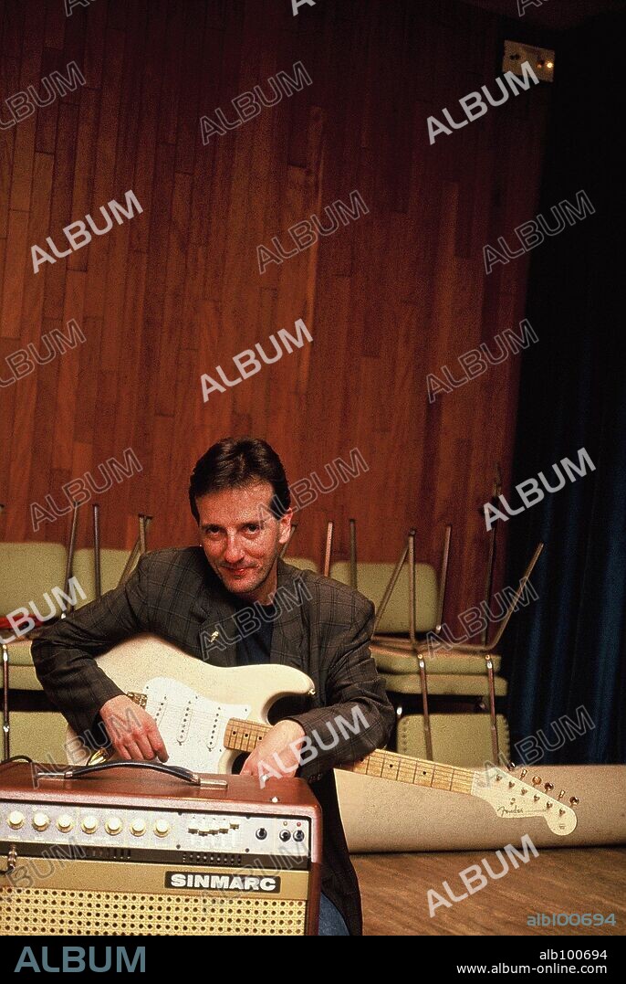 Pancho Varona, guitarrista y compositor español de música pop y rock. Música de Joaquín Sabina y ex componente del grupo Viceversa. (PanchoVarona©DJC).