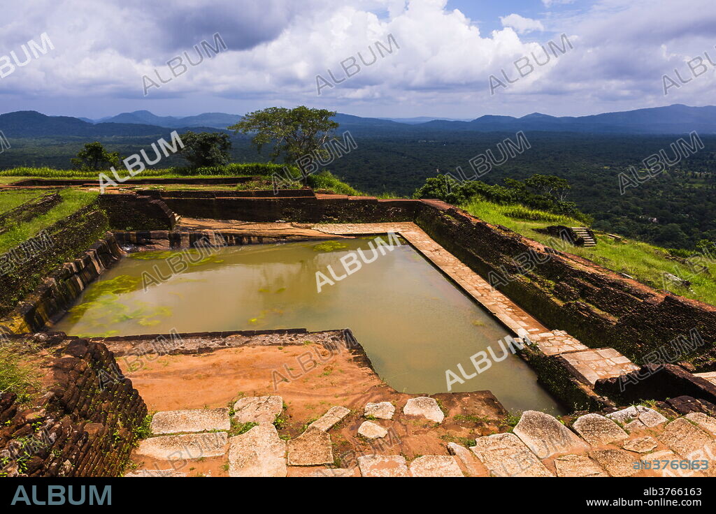 Royal Bathing Pool at the top of Sigiriya Rock Fortress (Lion Rock), UNESCO World Heritage Site, Sigiriya, Sri Lanka, Asia.