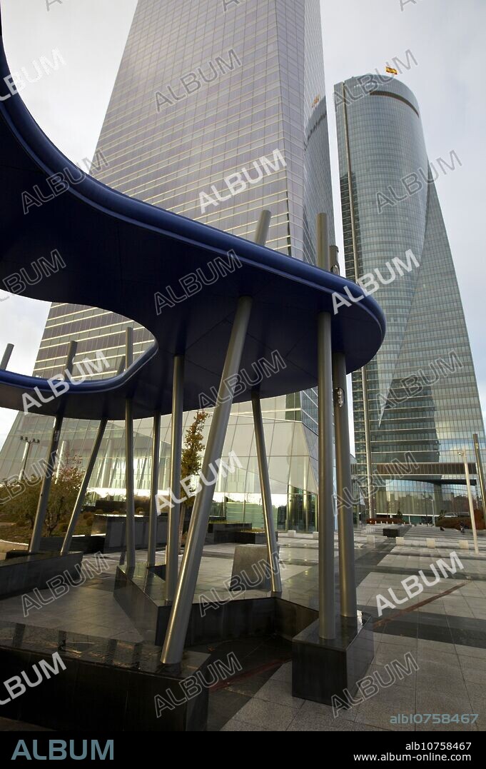 Torre de Cristal and Torre Espacio, CTBA, Cuatro Torres Business Area, Madrid, Spain.