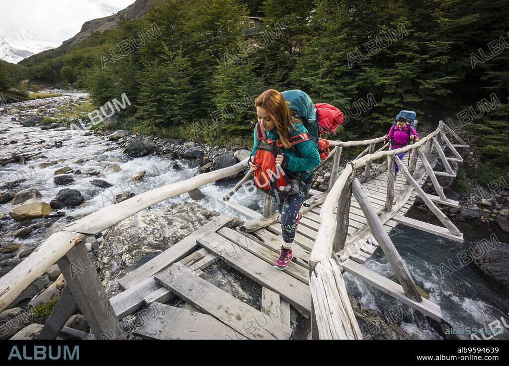 trekking W, valle Ascencio, Parque nacional Torres del Paine,Sistema Nacional de Áreas Silvestres Protegidas del Estado de Chile.Patagonia, República de Chile,América del Sur.
