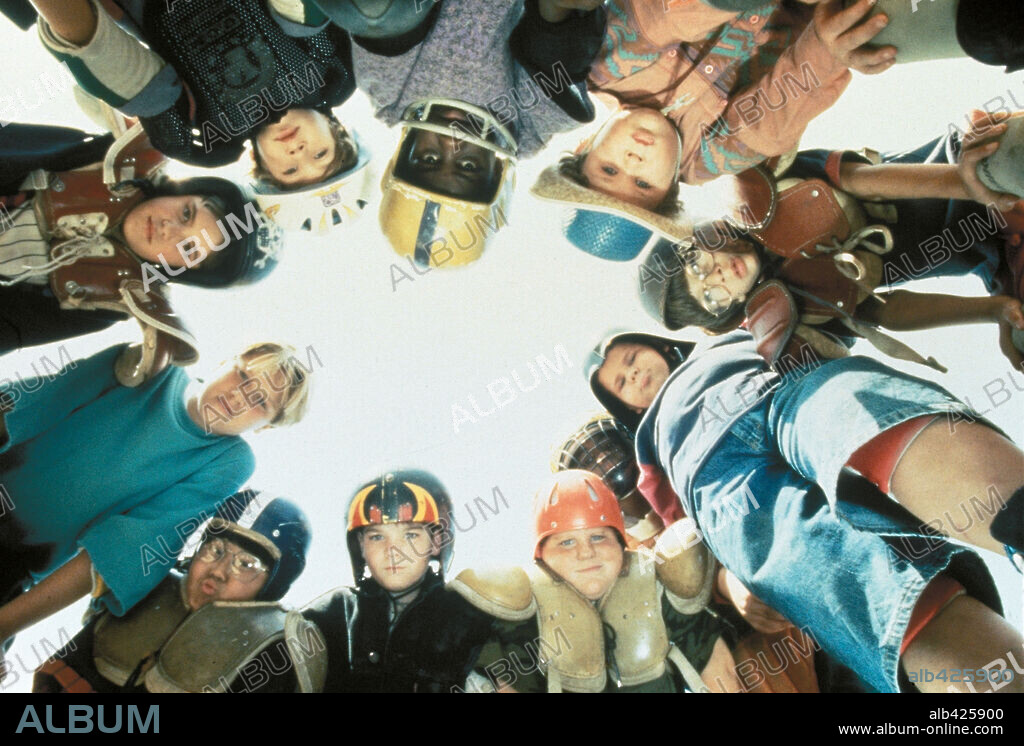 PEQUEÑOS GIGANTES, 1994 (LITTLE GIANTS), dirigida por DUWAYNE DUNHAM.
