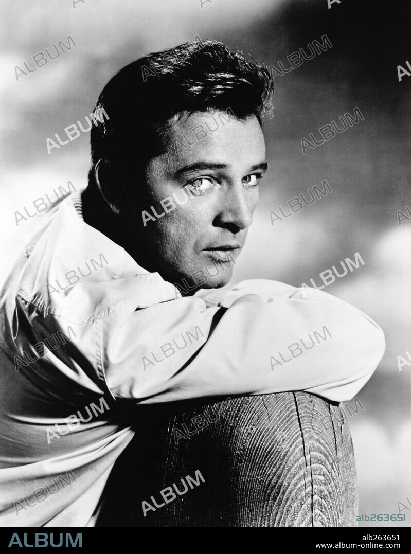 RICHARD BURTON. 1960