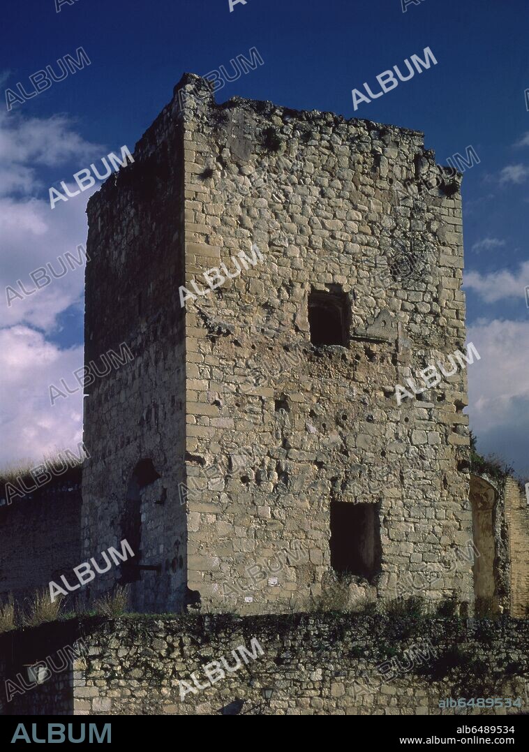 TORRE DEL HOMENAJE DEL CASTILLO DEL MORAL DE LUCENA - SIGLO XI.