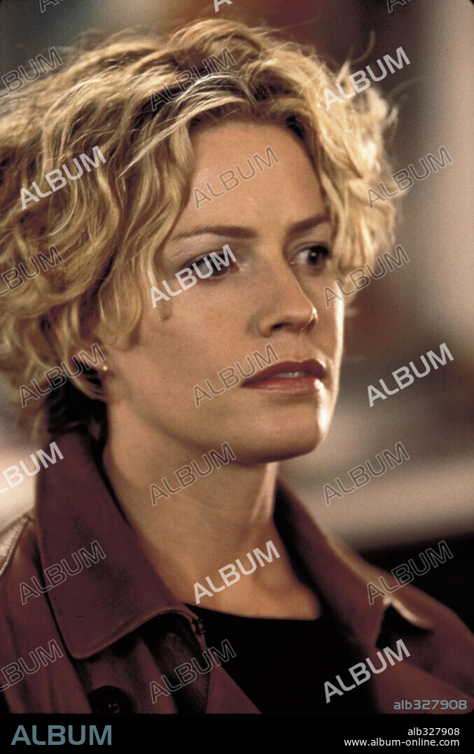 ELISABETH SHUE in HOLLOW MAN, 2000, unter der Regie von PAUL VERHOEVEN. Copyright COLUMBIA PICTURES / VAUGHAN, STEPHEN.