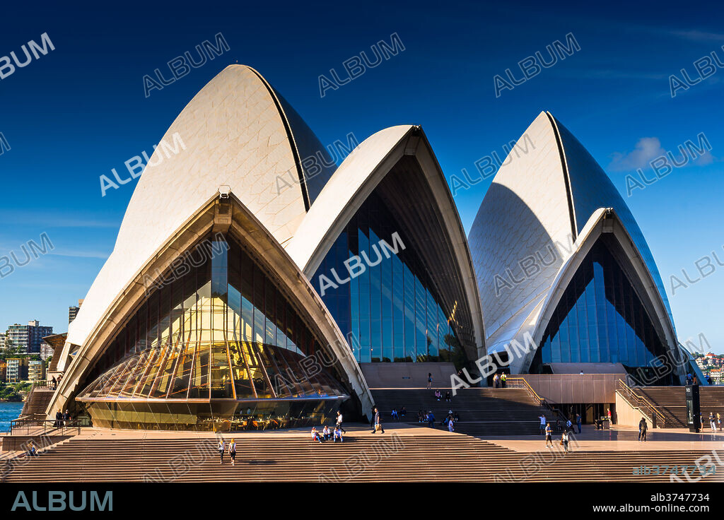 Iconic Sydney Opera House, UNESCO World Heritage Site, Sydney, New South Wales, Australia, Pacific.