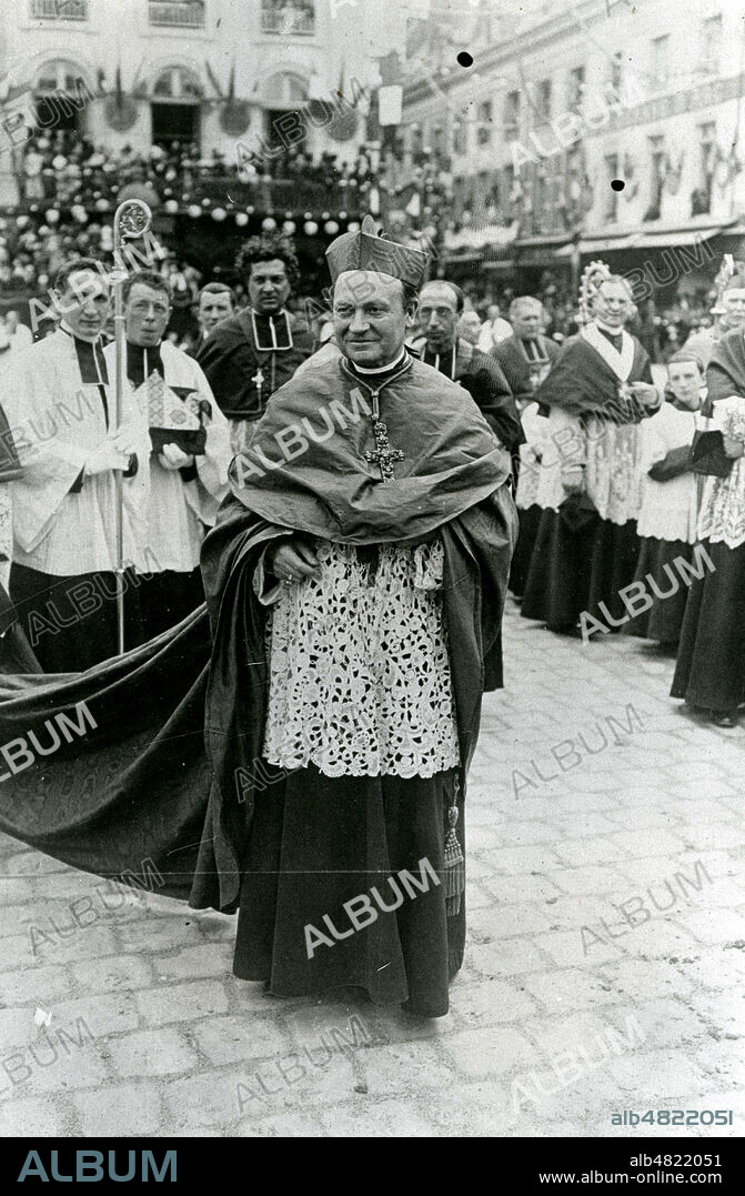 Leon-Adolphe AMETTE (1850-1920), cardinal et archeveque de Paris. Photographie vers 1900. Credit : Collection KHARBINE-TAPABOR.