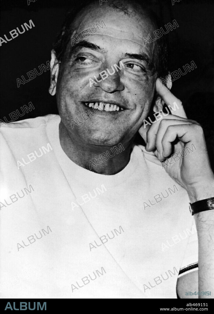 LUIS BUÑUEL.